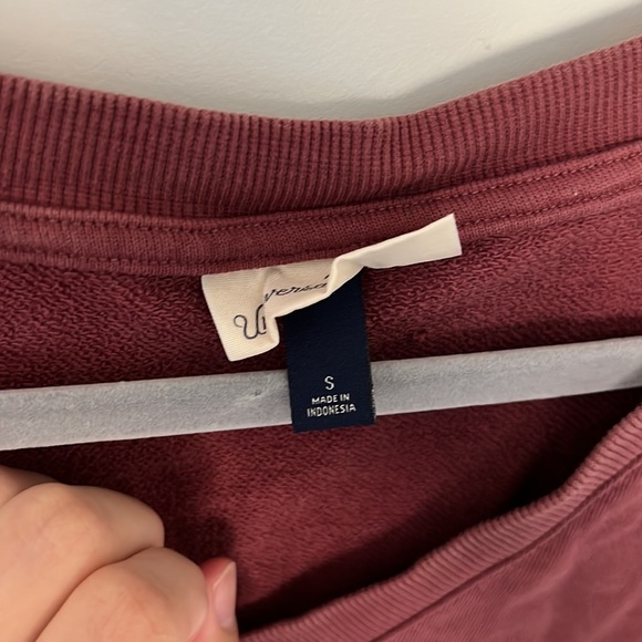 Universal Thread Sweatshirt - Picture 3 of 3